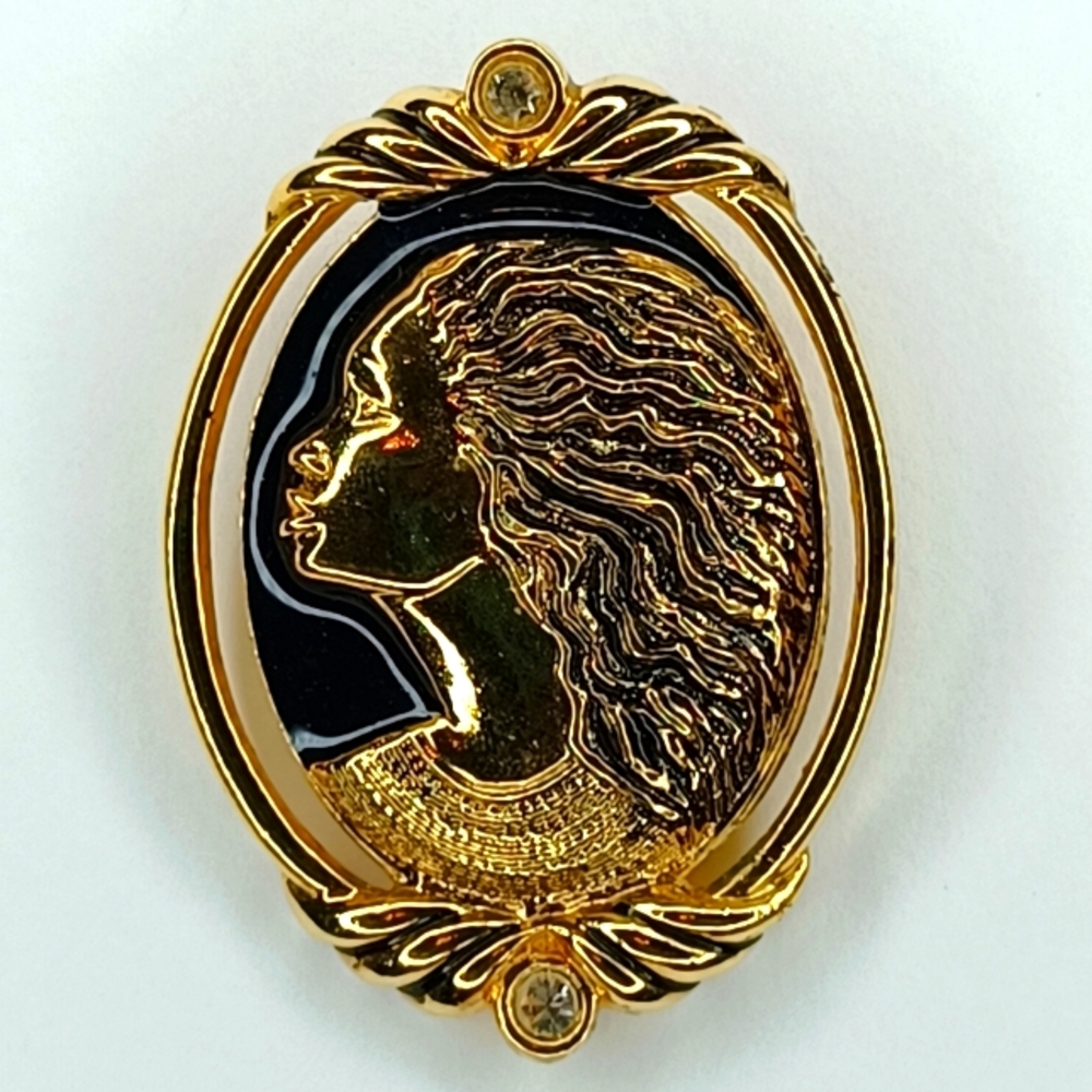 Coreen Simpson Black Cameo Brooch/Pendant